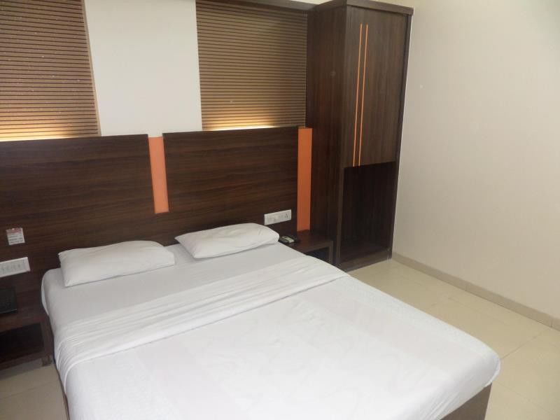 Hotel Paris Residency Mumbai Exterior foto